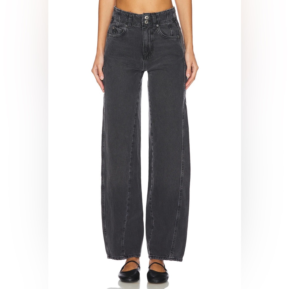 Free People We The Free Aster Straight Leg Jeans in Asteroid size 26
